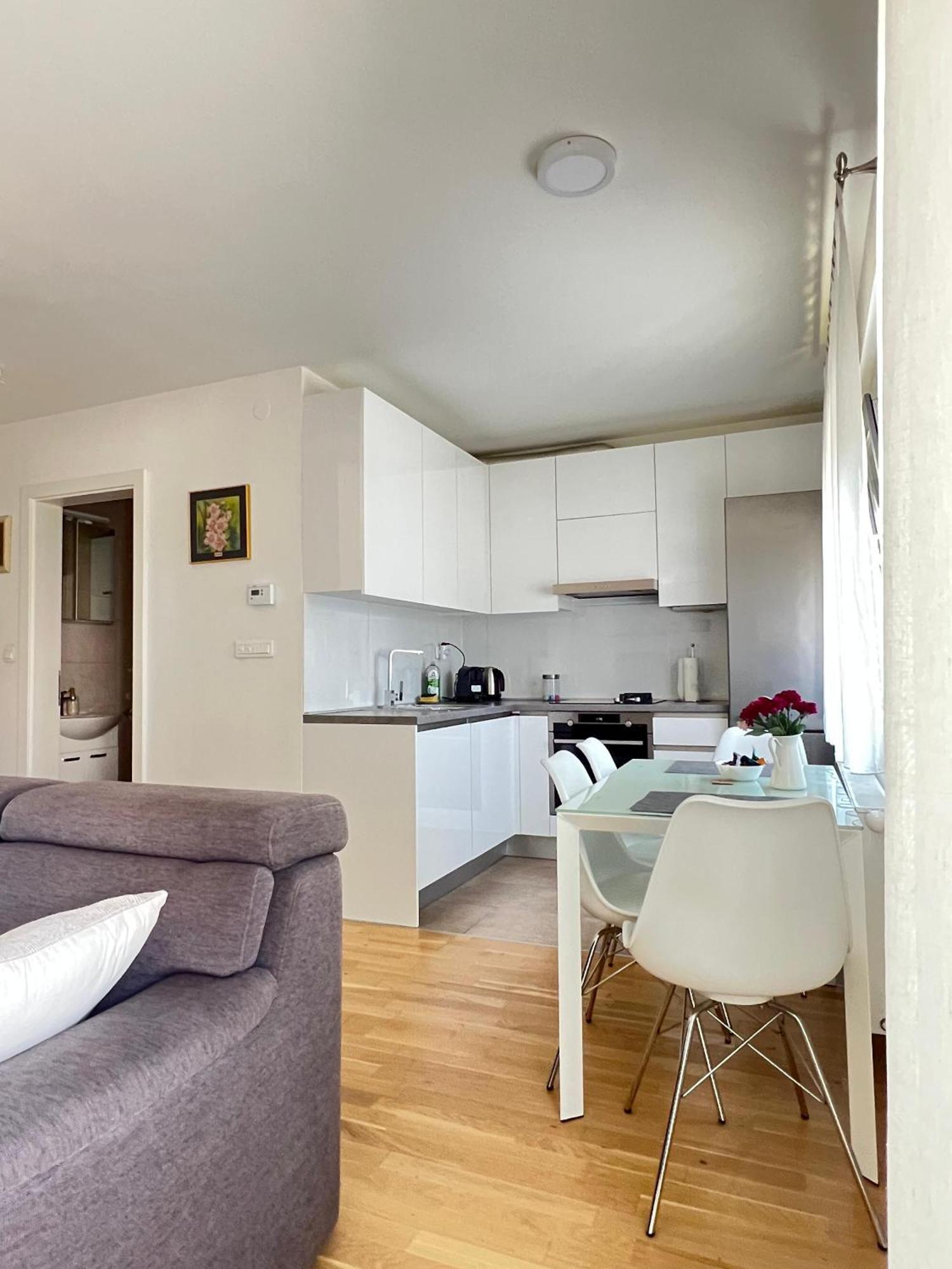 Lucky Place Apartment - Zumberacka With Free Private Parking Загреб Экстерьер фото
